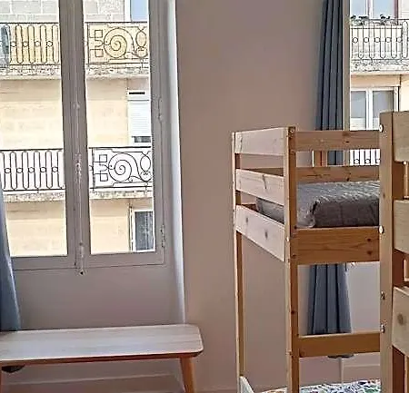Bed In 6-bed Mixed Le Jardin Cafe Ostello *
